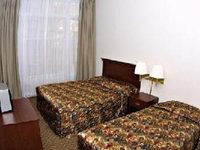 Adelaide Hostel and Hotel