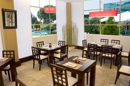 фото отеля Swissotel Lima