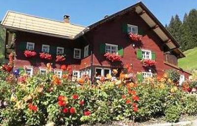 фото отеля Gasthof Starzelhaus