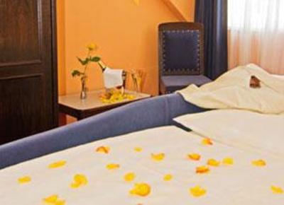 фото отеля Pedros Hotel Kasten bei Boheimkirchen