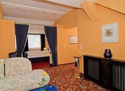 фото отеля Pedros Hotel Kasten bei Boheimkirchen