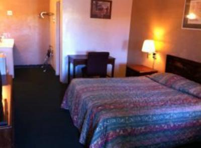 фото отеля Town House Motel