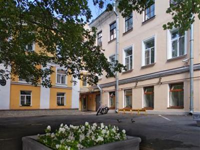 фото отеля Austrian Yard 2