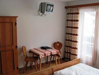 фото отеля Adler Hotel Saas-Grund