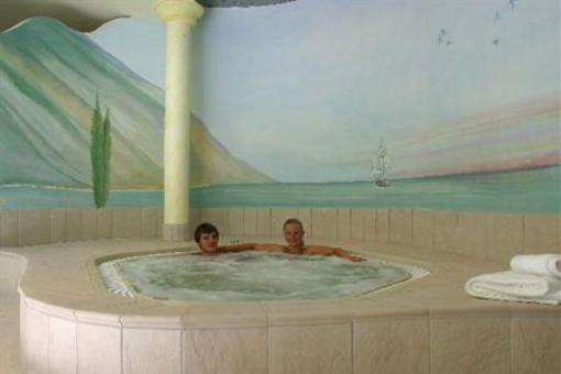 фото отеля Apart Holidays Residenz Chateau Saas-Fee