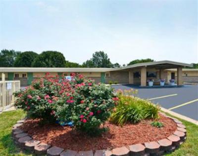 фото отеля Americas Best Value Inn Iola