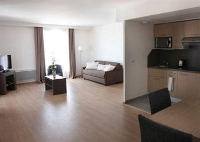 фото отеля Residhome Arcachon Plazza