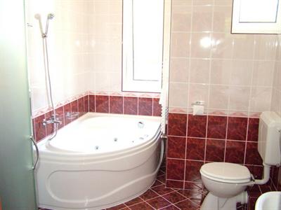 фото отеля Hotel Lukacs