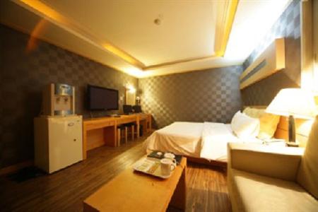 фото отеля Noblesse Yeoksam Hotel Seoul