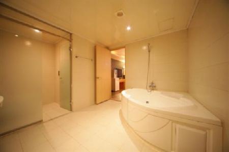 фото отеля Noblesse Yeoksam Hotel Seoul