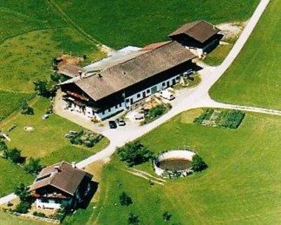 фото отеля Bauernhof Achrainer Moosen Farmhouse Apartments Hopfgarten im Brixental