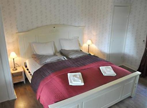 фото отеля Edens Garden Bed & Breakfast