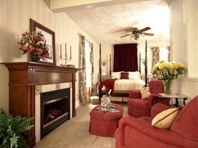 фото отеля Whistling Swan Inn