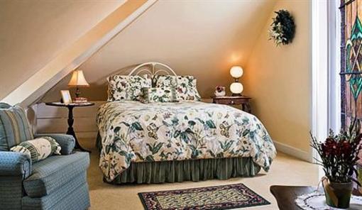 фото отеля Whistling Swan Inn