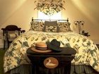 фото отеля Whistling Swan Inn