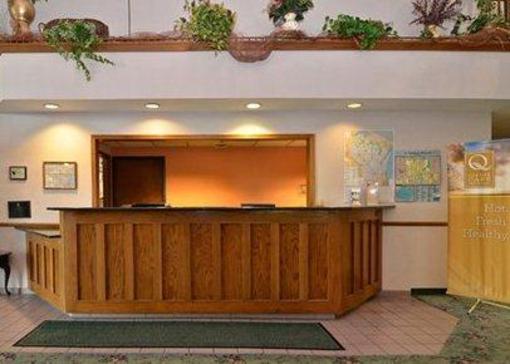 фото отеля Quality Inn & Suites of Stoughton