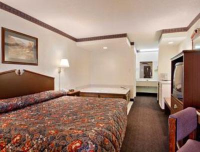 фото отеля Days Inn La Fayette