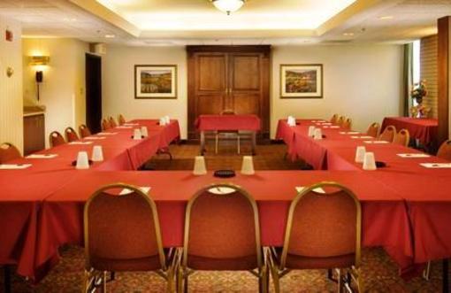 фото отеля Pear Tree Inn Sikeston