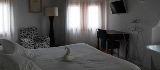 фото отеля Hotel & Restaurant Forn Nou