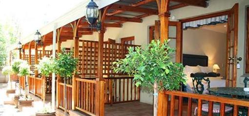 фото отеля 88 Baron van Reede Guesthouse