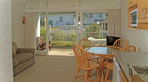 фото отеля Hananui Lodge Motel