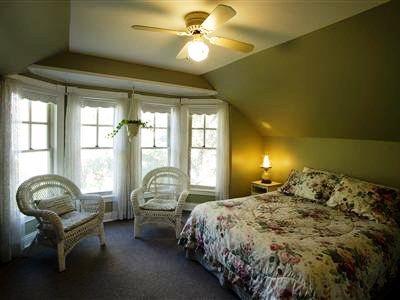 фото отеля Yellowstone Suites Bed and Breakfast