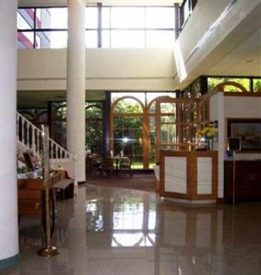 фото отеля Holiday Inn Select Clinton
