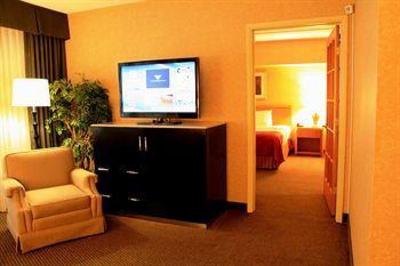 фото отеля Holiday Inn Select Clinton