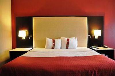 фото отеля Holiday Inn Select Clinton