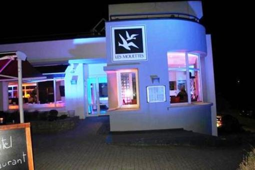 фото отеля Les Mouettes Hotel Larmor Plage