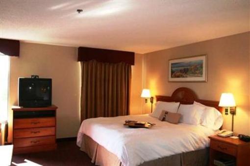 фото отеля Hampton Inn & Suites Sterling Heights
