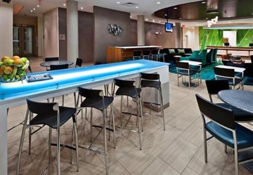 фото отеля SpringHill Suites Lafayette South at River Ranch