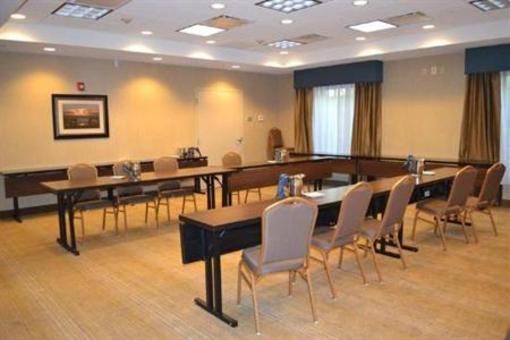 фото отеля Comfort Inn & Suites Edgewood