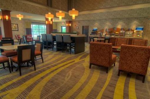 фото отеля Holiday Inn Express & Suites Conway