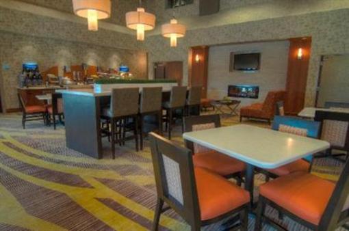 фото отеля Holiday Inn Express & Suites Conway