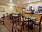 фото отеля Holiday Inn Express Newark-Heath