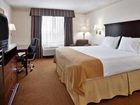 фото отеля Holiday Inn Express Newark-Heath