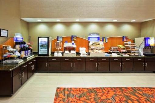 фото отеля Holiday Inn Express Augusta North