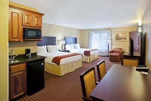 фото отеля Holiday Inn Express Hotel & Suites Sandpoint North