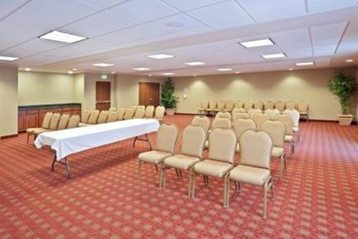 фото отеля Holiday Inn Express Hotel & Suites Sandpoint North