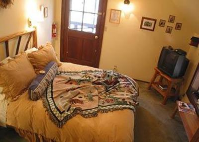 фото отеля Knickerbocker Mansion Country Inn