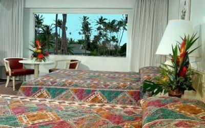 фото отеля Maui Seaside Hotel