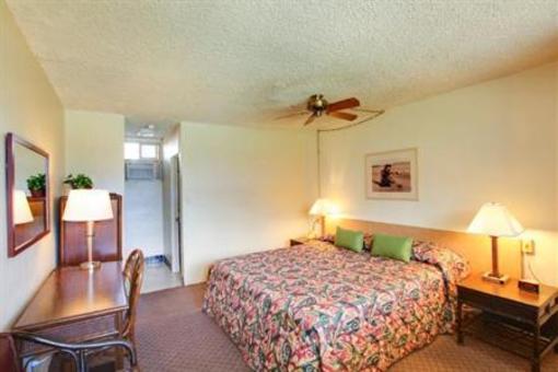 фото отеля Maui Seaside Hotel