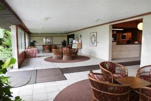 фото отеля Maui Seaside Hotel