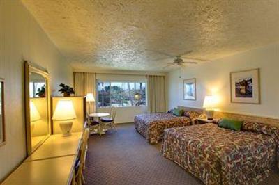 фото отеля Maui Seaside Hotel