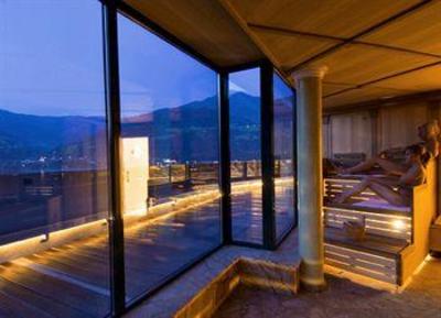 фото отеля Grand Hotel Zell am See