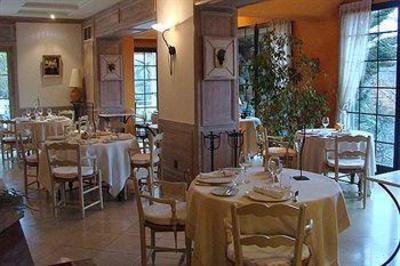 фото отеля Auberge de Noves
