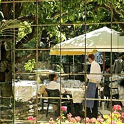 фото отеля Auberge de Noves