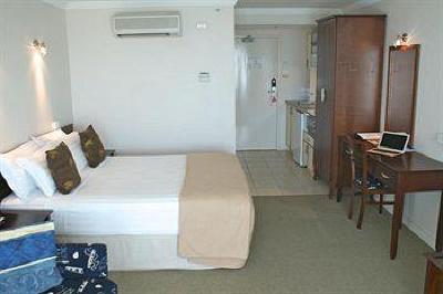 фото отеля BEST WESTERN Astor Metropole Hotel