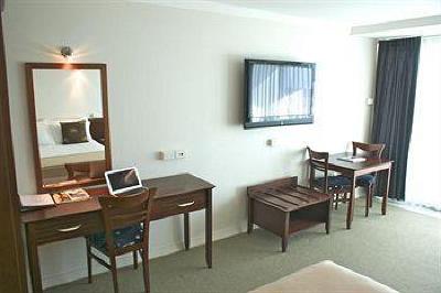 фото отеля BEST WESTERN Astor Metropole Hotel